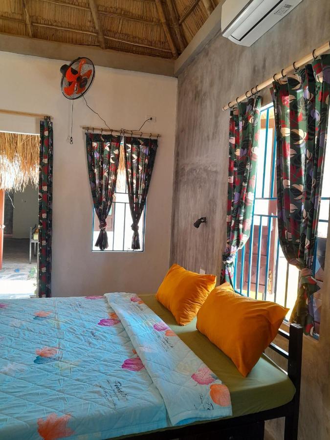 The Seaside Bungalow Hostel And Bar Hoi An Zewnętrze zdjęcie